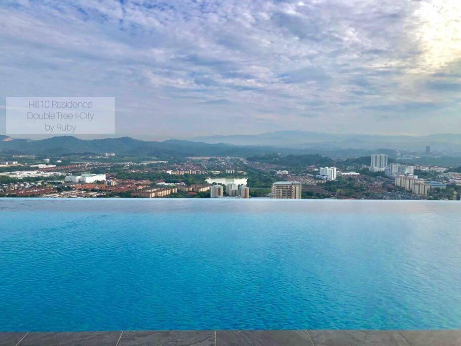 Hill10 I-City Highest Pool In Shah Alam Luaran gambar